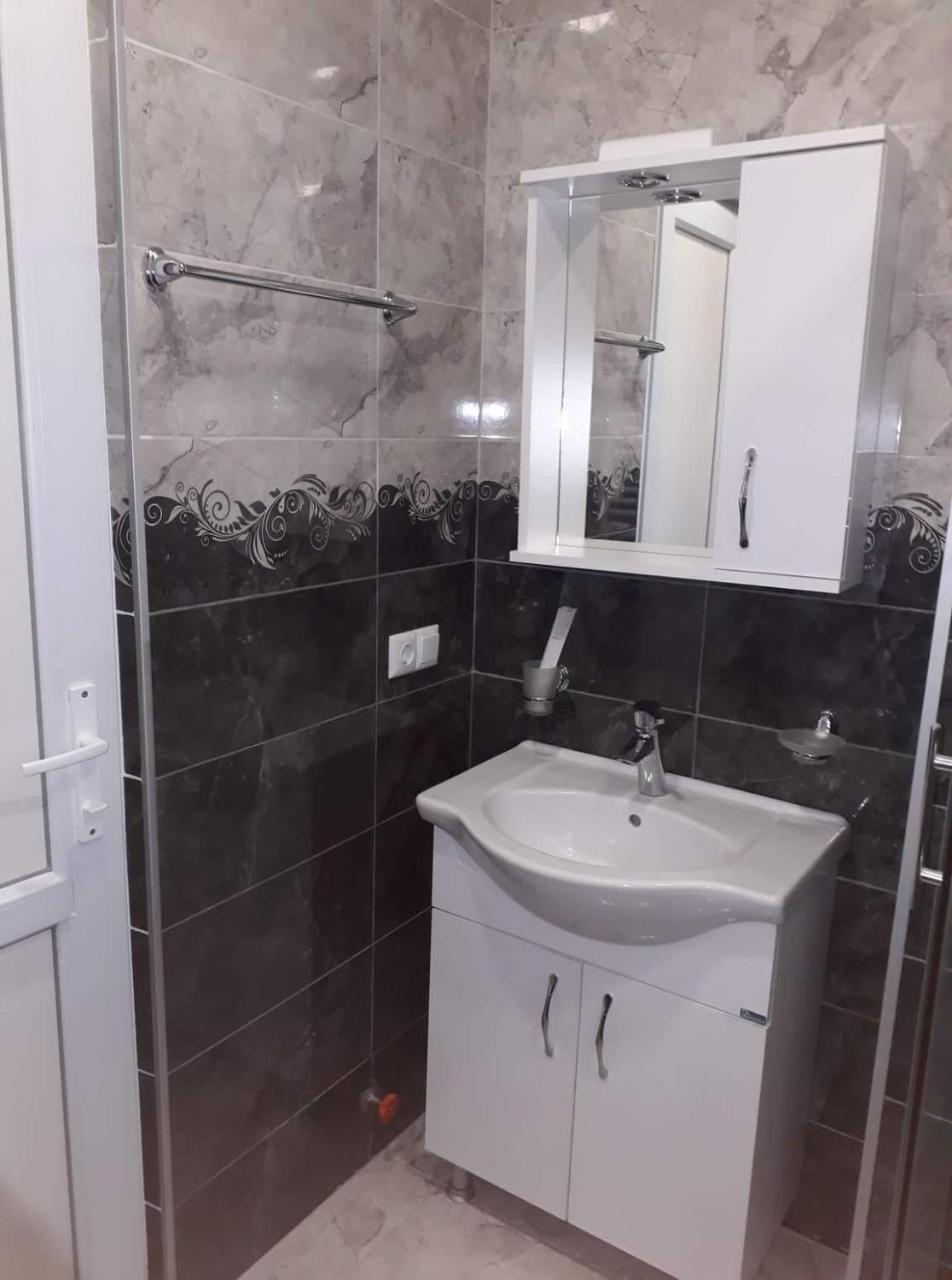 Appartement Mariamis Hous à Batoumi Extérieur photo